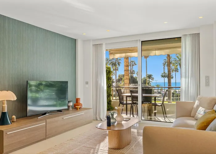 Ref 2032 Renovated Apartment-sea View -ideal For Conferences And Vacations * カンヌ