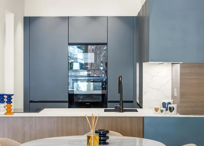 アパート Ref 2032 Renovated Apartment-sea View -ideal For Conferences And Vacations *