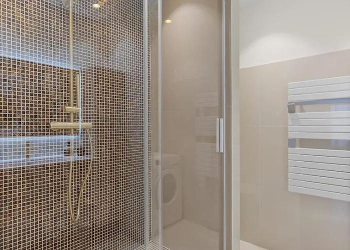 アパート Ref 2032 Renovated Apartment-sea View -ideal For Conferences And Vacations カンヌ