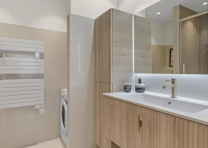 アパート Ref 2032 Renovated Apartment-sea View -ideal For Conferences And Vacations カンヌ